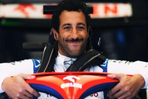 daniel ricciardo annuncio horner