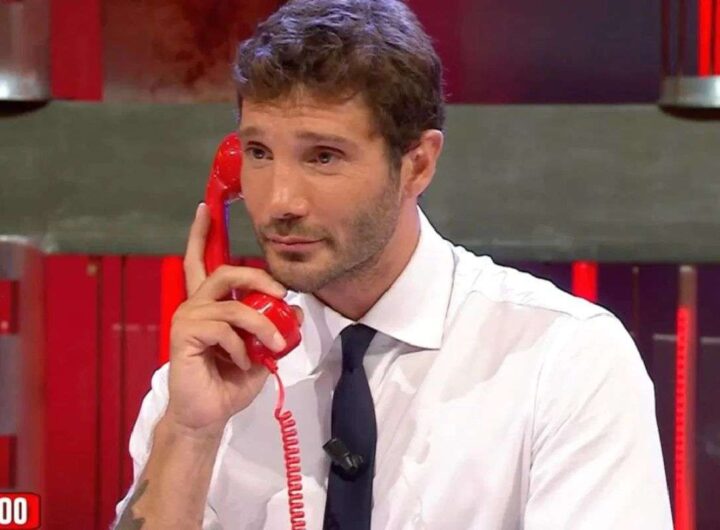 Stefano De Martino reazione imitazione